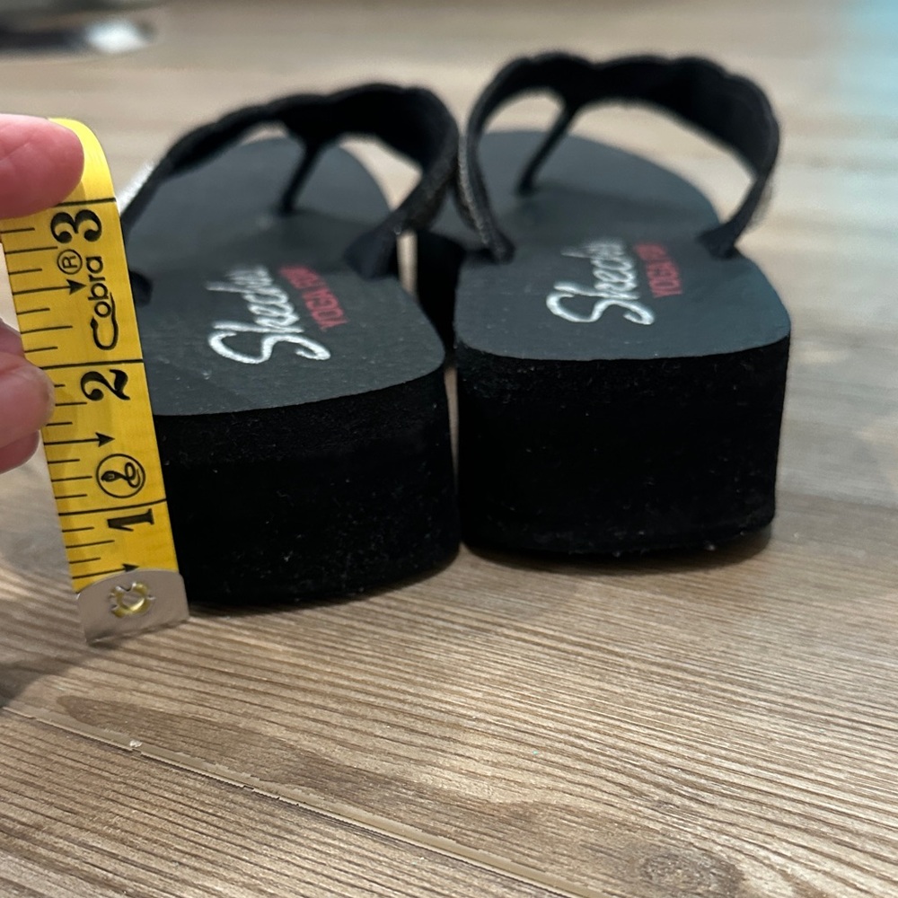 Skechers Black Sandals with rhinestones - Picture 2 of 5